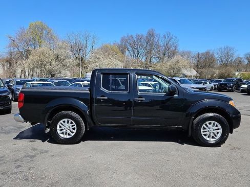 Used 2019 Nissan Frontier SV AWD/4WD image 7
