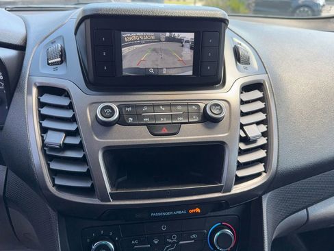 Used 2020 Ford Transit Connect XL FWD image 17