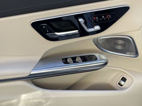 New 2026 Mercedes-Benz CLE 300 4MATIC Cabriolet image 27