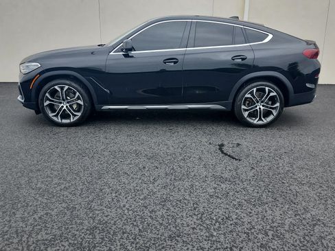 Used 2022 BMW X6 xDrive40i w/ Executive Package AWD/4WD image 4