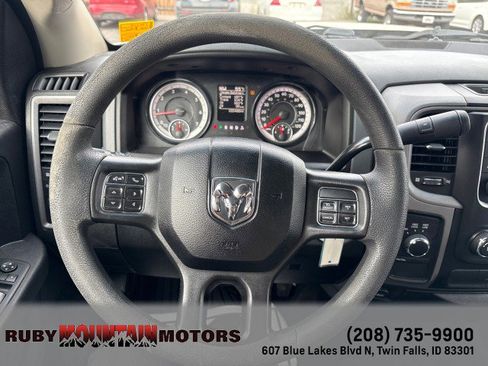 Used 2018 RAM 2500 Tradesman w/ Chrome Appearance Group image 10
