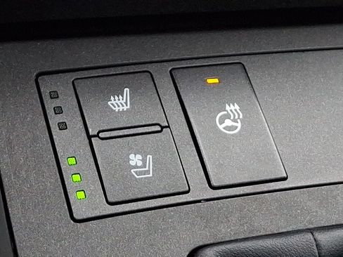 Used 2023 Lexus IS 350 F Sport w/ Memory Package AWD/4WD image 24
