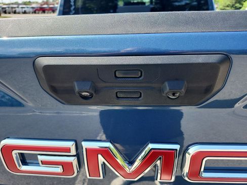 Certified 2025 GMC Sierra 1500 Denali w/ Denali Reserve Package AWD/4WD image 11