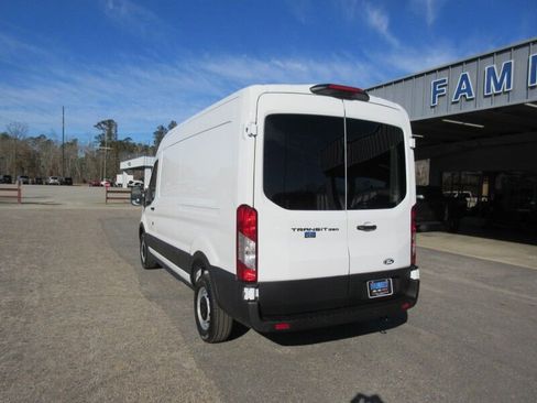 New 2026 Ford Transit 250 148 Medium Roof w/ Load Area Protection Package image 3