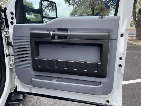 Used 2014 Ford F350 XL w/ Power Equipment Group image 33
