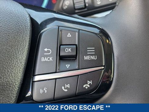 Certified 2022 Ford Escape Titanium w/ Class II Trailer Tow Package image 15