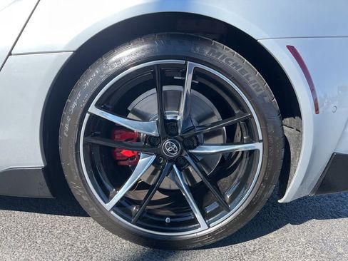 Used 2022 Toyota Supra Premium w/ Driver Assist Package image 15