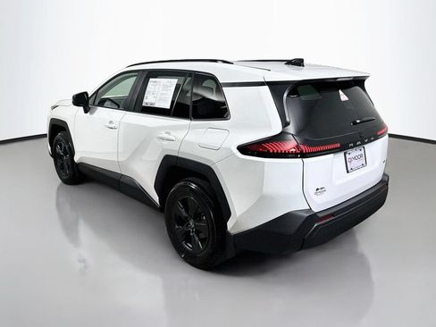 Used 2026 Toyota RAV4 LE FWD image 5