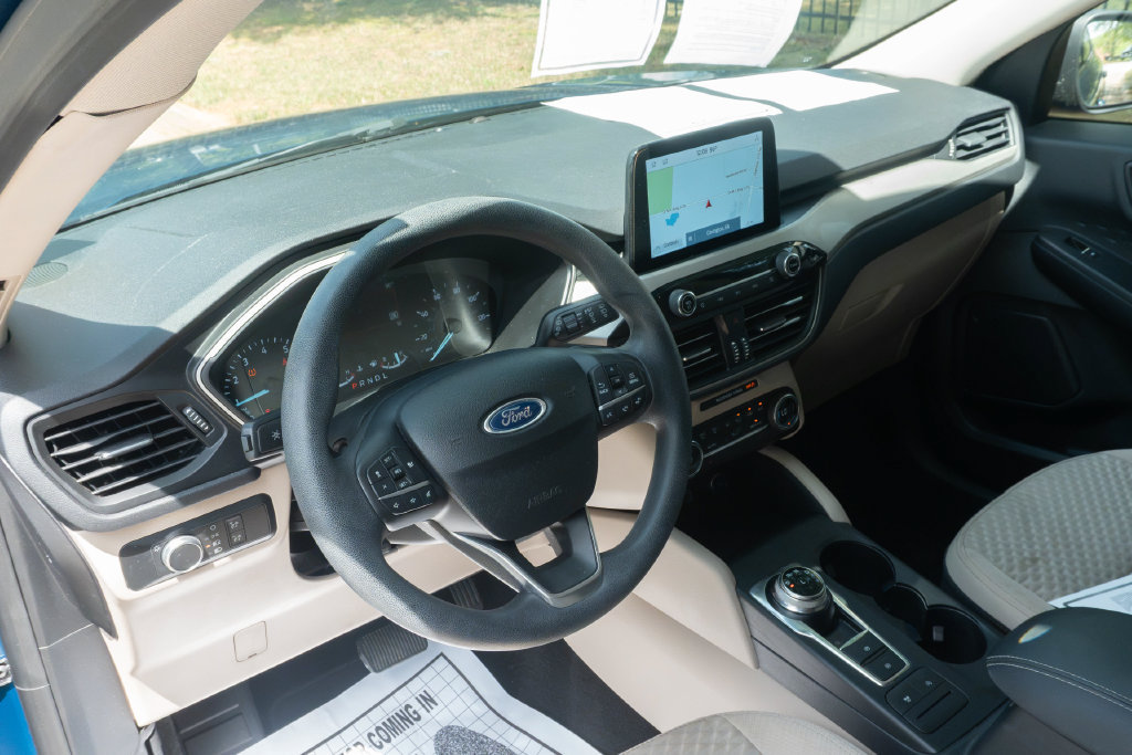 Used 2020 Ford Escape SE FWD image 13