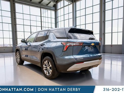 Used 2025 Chevrolet Equinox LT FWD image 29
