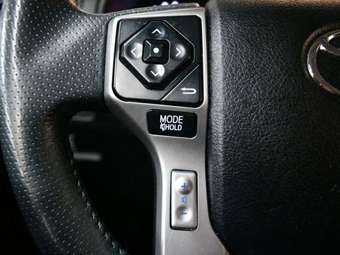 Used 2016 Toyota 4Runner SR5 Premium image 45