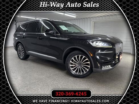 Used 2020 Lincoln Aviator Reserve w/ Elements Package Plus image 1