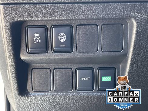 Certified 2022 Nissan Rogue Sport S FWD image 32