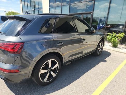 Used 2022 Audi Q5 2.0T Premium Plus w/ Premium Plus Package AWD/4WD image 5