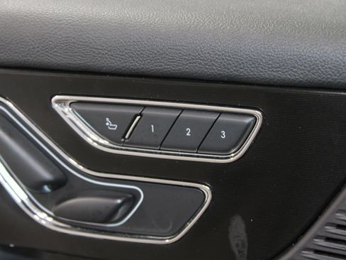 Used 2022 Lincoln Corsair AWD w/ Equipment Group 101A image 27