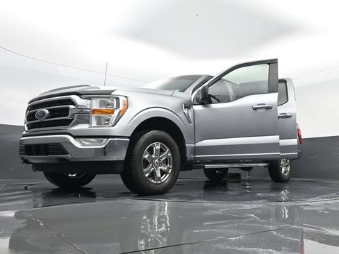 Used 2022 Ford F150 XLT w/ XTR Package AWD/4WD image 32