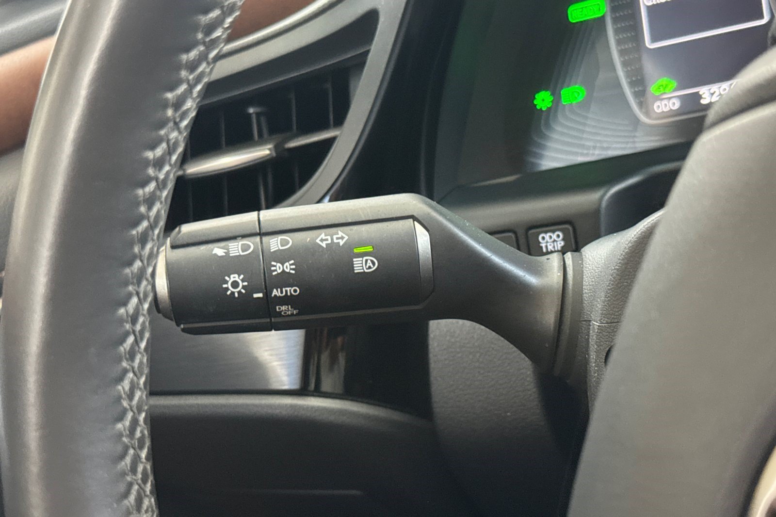 Used 2024 Lexus ES 300h w/ Premium Package FWD image 31
