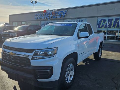 Used 2022 Chevrolet Colorado LT w/ Fleet Safety Package image 3