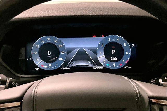 Used 2025 Land Rover Range Rover Velar Dynamic SE AWD/4WD image 22