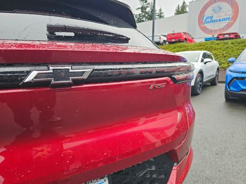 New 2026 Chevrolet Equinox EV RS FWD image 25