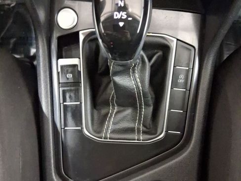 Used 2023 Volkswagen Tiguan S FWD image 27