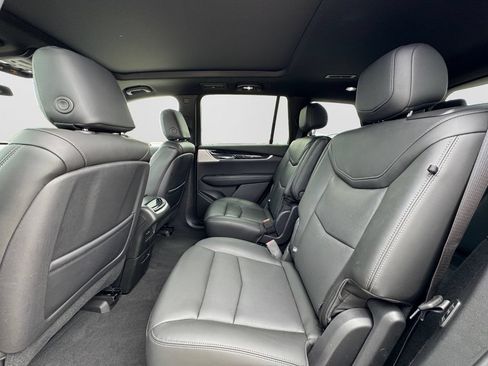 Used 2024 Cadillac XT6 Premium Luxury w/ LPO, Floor Liner Package AWD/4WD image 11