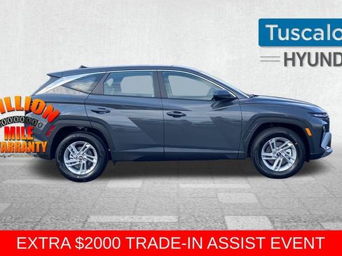 New 2026 Hyundai Tucson SE image 8