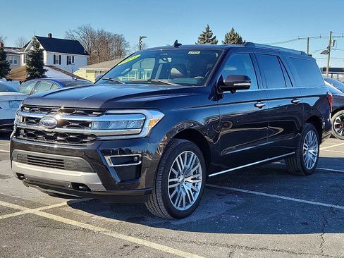 Used 2023 Ford Expedition Max Limited image 3