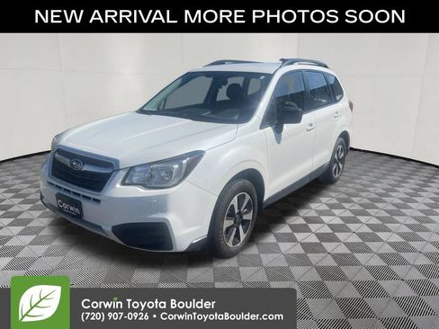 Used 2017 Subaru Forester 2.5i w/ Alloy Wheel Package AWD/4WD image 3