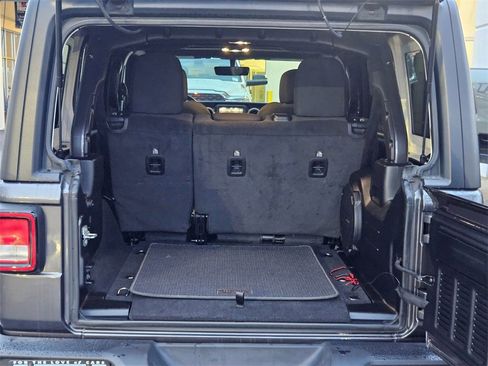 Certified 2021 Jeep Wrangler Unlimited Sport image 30