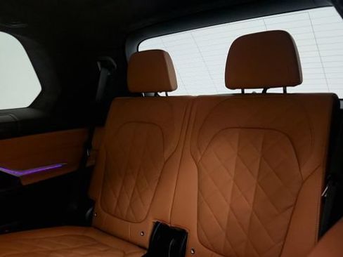 Used 2024 BMW X7 xDrive40i w/ Executive Package AWD/4WD image 49