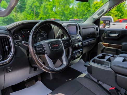 Used 2020 GMC Sierra 1500 SLE w/ X31 Off-Road Package AWD/4WD image 20