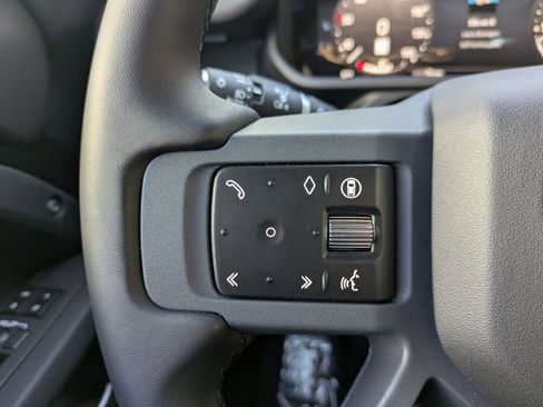 New 2025 Land Rover Defender 130 S AWD/4WD image 30