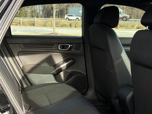 Used 2023 Honda Civic Sport image 12