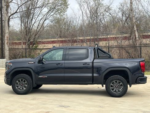 Used 2022 GMC Sierra 1500 AT4X image 6