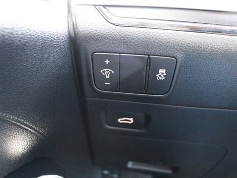 Used 2025 Kia K5 LXS FWD image 23