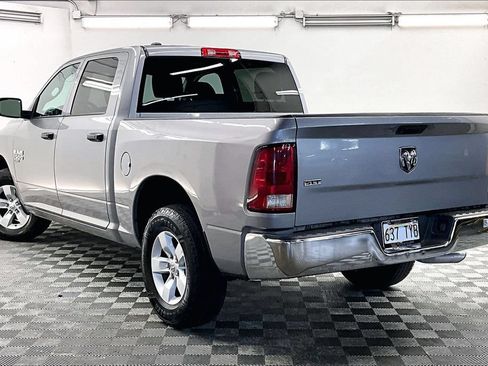 Used 2022 RAM 1500 Classic SLT RWD image 10