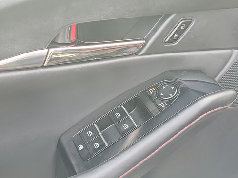Used 2023 MAZDA CX-30 AWD 2.5 S w/ Preferred Package image 24