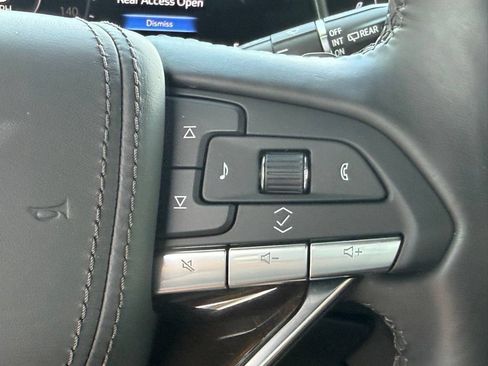 Used 2024 Cadillac Escalade Sport Platinum w/ LPO, ONYX Package AWD/4WD image 22