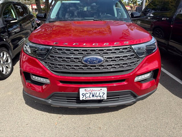 Used 2022 Ford Explorer XLT w/ Equipment Group 202A AWD/4WD image 1