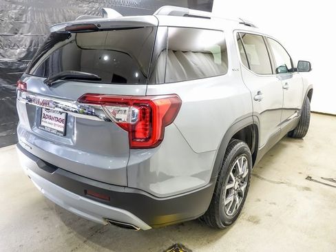 Used 2023 GMC Acadia SLE w/ Driver Convenience Package image 7