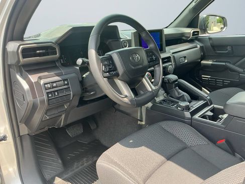 Certified 2026 Toyota 4Runner SR5 AWD/4WD image 12