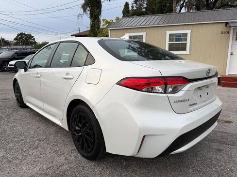 Used 2020 Toyota Corolla LE image 7