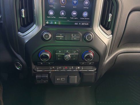 Used 2021 Chevrolet Silverado 1500 LT w/ Bed Protection Package image 12