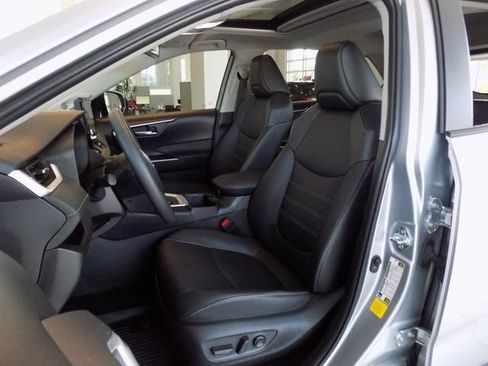 Used 2025 Toyota RAV4 XLE Premium w/ Weather Package FWD image 21