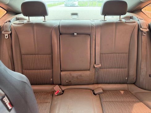 Used 2014 Chevrolet Impala LT w/ Convenience Package image 11