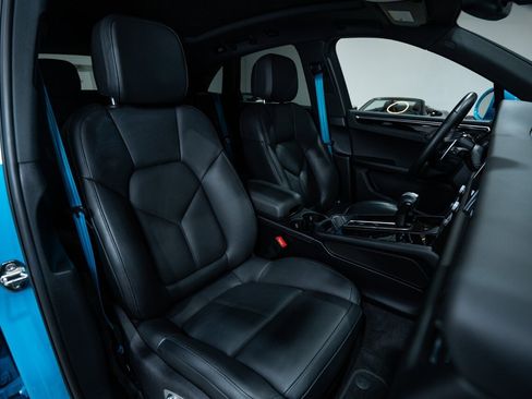 Used 2022 Porsche Macan S image 36