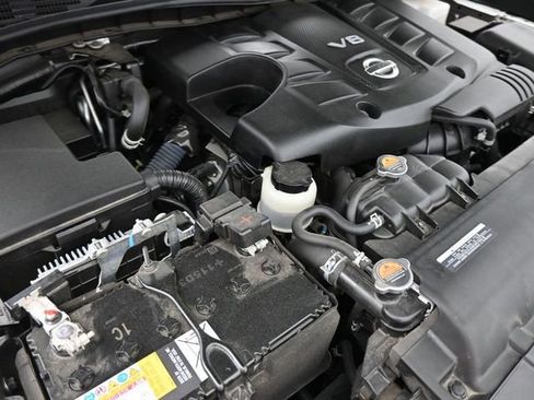 Used 2024 Nissan Armada SL w/ Captain's Chairs Package RWD image 35