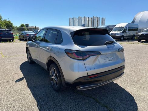 Used 2024 Honda HR-V EX-L image 8