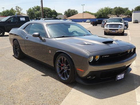 Used 2021 Dodge Challenger R/T Scat Pack w/ Plus Package RWD image 4